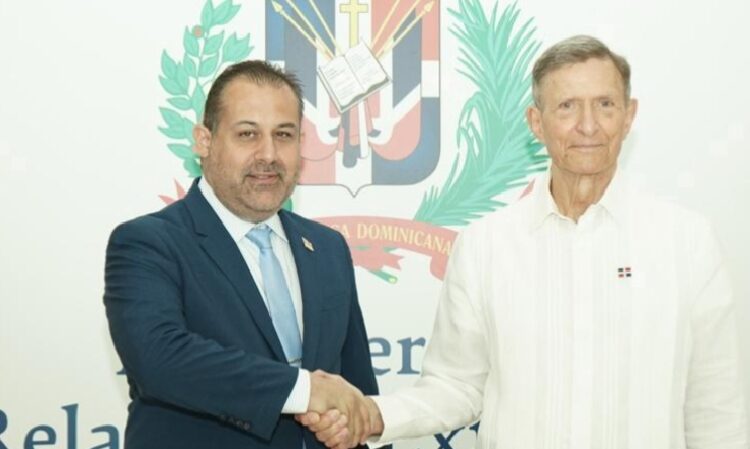 RD y Trinidad y Tobago firman acuerdo para fortalecer y facilitar las operaciones de transporte aéreo