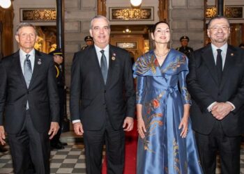 Presidente Abinader participa en cena ofrecida por su homólogo de Costa Rica, Rodrigo Chaves Robles