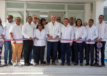 Presidente Abinader entrega remozamiento y ampliación del Hospital Materno Infantil Dr. Jaime Sánchez
