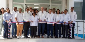 Presidente Abinader entrega remozamiento y ampliación del Hospital Materno Infantil Dr. Jaime Sánchez