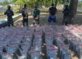 Ocupan alijo de 978 paquetes de cocaína y capturan a tres venezolanos
