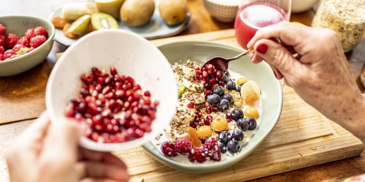 Comer de forma irregular eleva el riesgo de padecer depresión