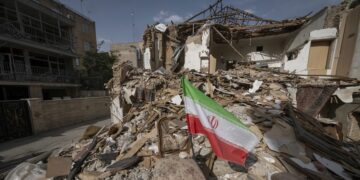 Canciller iraní: «Un regreso a la guerra traerá muchas más sorpresas»
