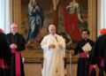 El Papa: la era hipermediática genera pobreza espiritual, no diluir el Evangelio