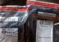 Detienen en el AILA a una estadounidense con cocaína oculta en su equipaje rumbo a Madrid
