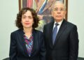 Embajadora de España visita al expresidente Danilo Medina