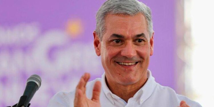 Gonzalo Castillo anuncia que Estados Unidos le restituyó el visado