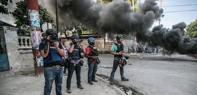 Haití: la violencia cierra redacciones y silencia la prensa