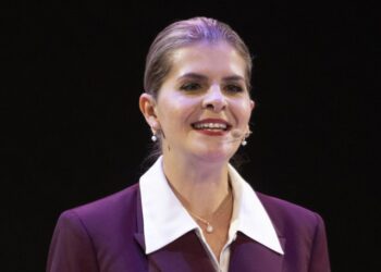 Laura Fernández jura como presidenta de Costa Rica