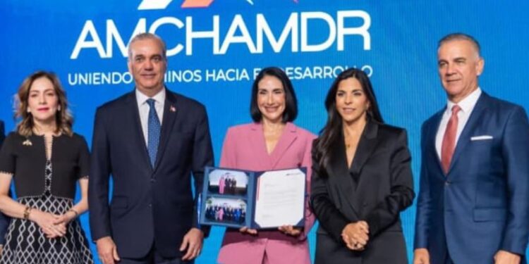 Primera dama resalta las alianzas y la corresponsabilidad como claves para el desarrollo