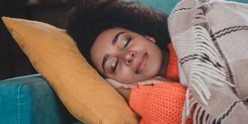 ¿Cuál es la duración del sueño óptima para frenar el envejecimiento corporal?