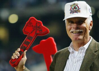 Fallece Ted Turner, el hombre que transformó a los Bravos y revolucionó la televisión