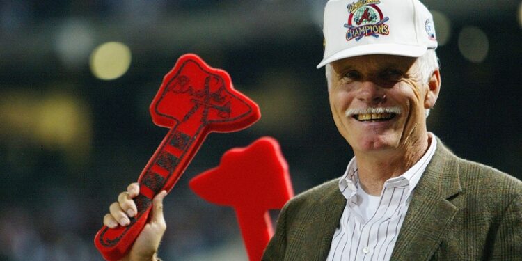 Fallece Ted Turner, el hombre que transformó a los Bravos y revolucionó la televisión