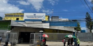 Denuncian el apresamiento arbitrario de exdirectivos del Oncológico Regional del Cibao