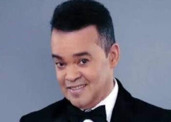 Fallece el cantante Alex Bueno