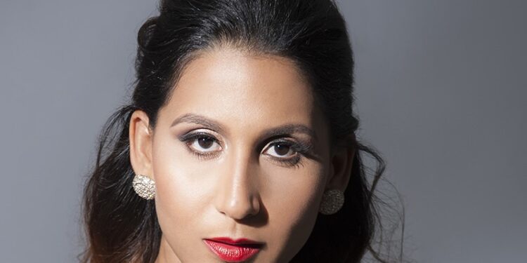 Nathalie Peña-Comas estrena este lunes videoclip de «Esclavo y Amo»