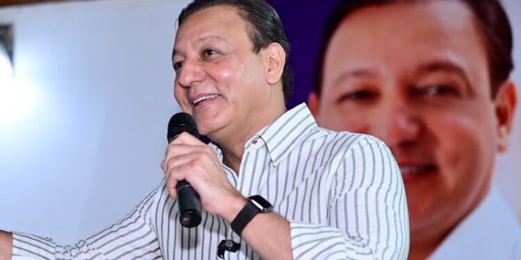 Abel Martínez advierte que “no habrá paños tibios para enfrentar la migración irregular”