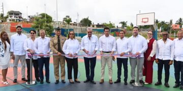 Presidente Abinader inaugura Bulevar de la Salud en Bajos de Haina