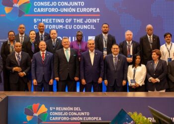 Abinader llama a fortalecer la integración regional y a impulsar el Acuerdo CARIFORO–Unión Europea