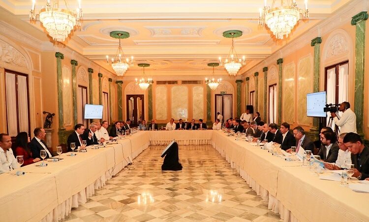 Abinader: cooperación entre el Gobierno y sectores productivos fortalece la estabilidad