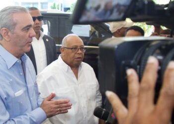Abinader reafirma posición del Gobierno de mantener la cesantía y llama al consenso en la reforma laboral