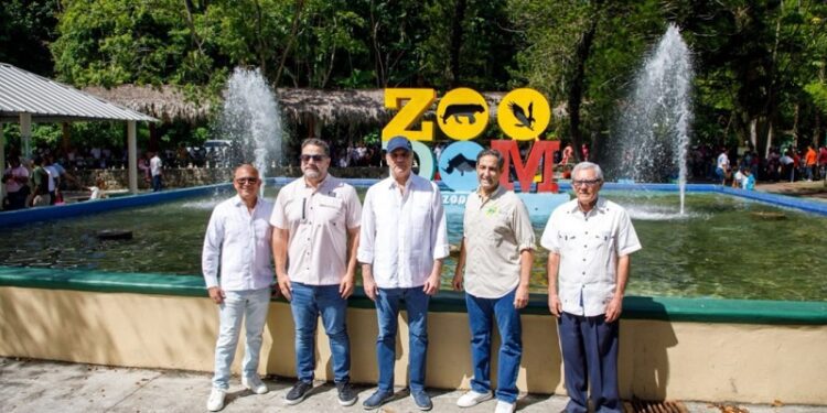 Presidente Abinader visita el Zoológico Nacional