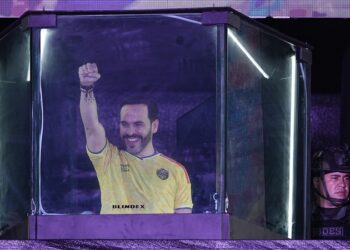 Abelardo de la Espriella: «El pueblo me ha confiado el honor supremo de servirle como presidente»