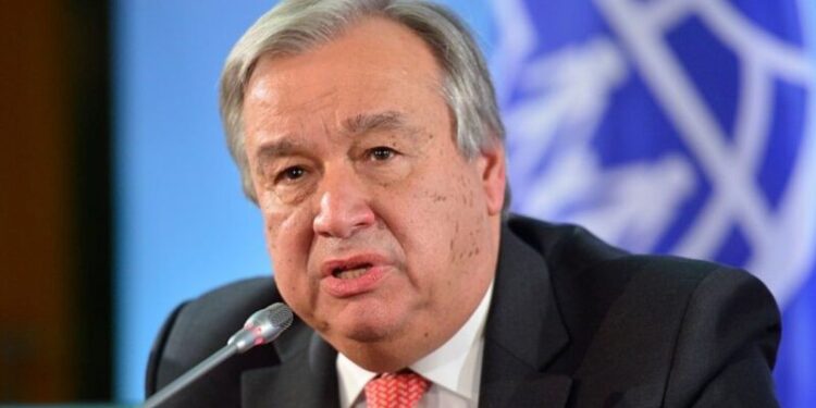 Guterres llega a Haití y califica de «desesperada» la situación humanitaria del país