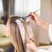 Hallan sustancias tóxicas en más de 20 populares tintes de cabello domésticos