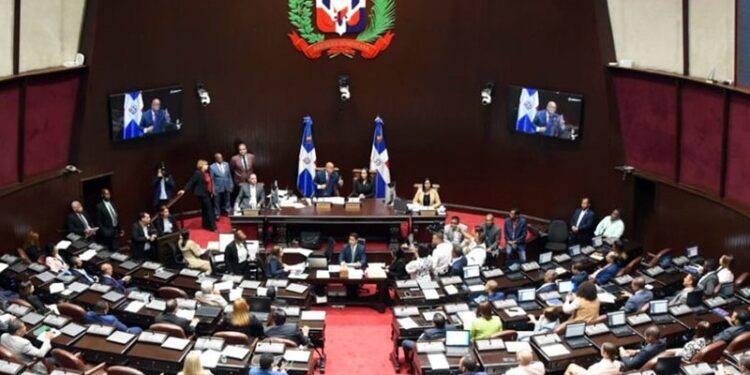 Cámara de Diputados iniciará discusión del Código Laboral la próxima semana