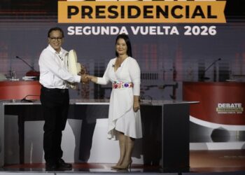Regreso al fujimorismo o a la izquierda: Perú define su destino en segunda vuelta