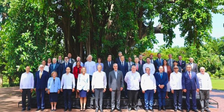 Cuerpo diplomático acreditado en el país ofrece almuerzo en honor al presidente Abinader