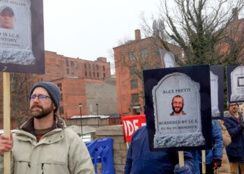 Morir tras las rejas del ICE: informe destapa alarmante tendencia bajo Trump