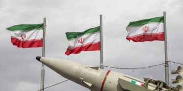 Irán lanza «un poderoso ataque» contra bases de EE.UU. en Oriente Medio en respuesta a la nueva agresión