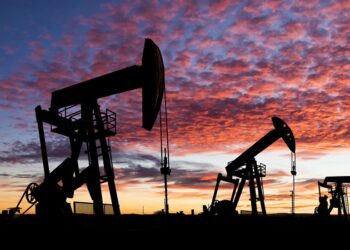 Más de 250 dólares por barril: el escenario que podría disparar los precios del petróleo
