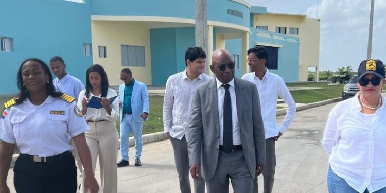Ministerio de Justicia inicia proceso para instalar oficiales de derechos humanos en los centros penitenciarios