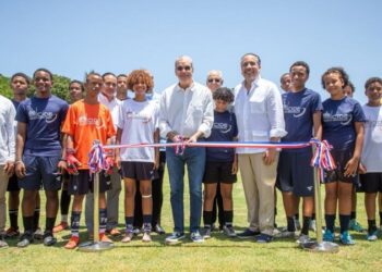 Presidente Abinader entrega Centro de Iniciación Deportiva en el Hogar Escuela Santo Domingo Savio