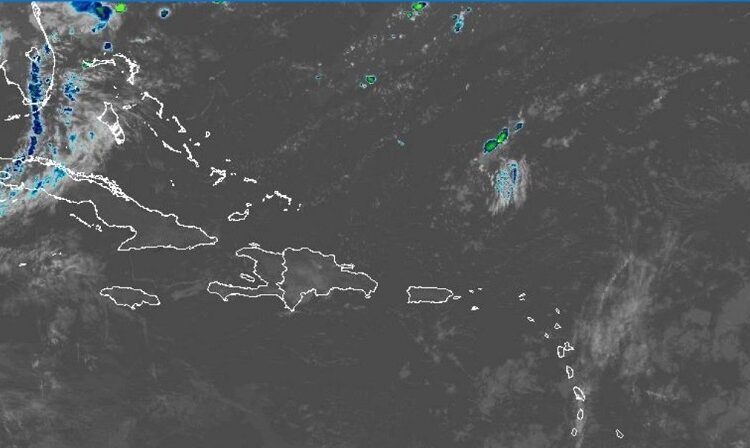 Ambiente caluroso y aguaceros locales en varias provincias este viernes