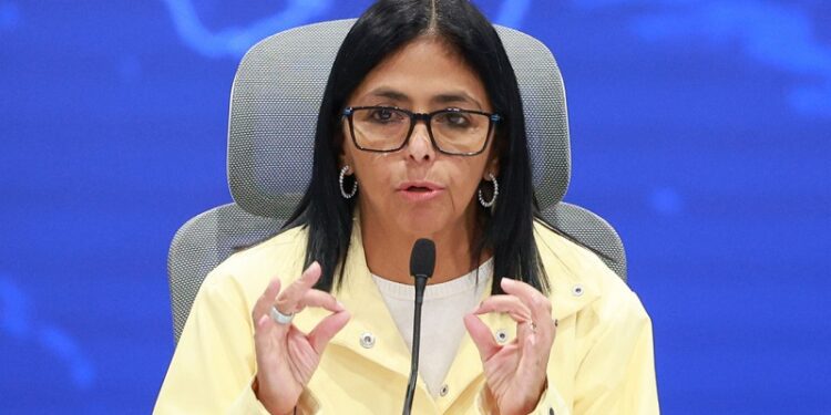 Delcy Rodríguez responde a la pretensión de Trump de convertir a Venezuela en el estado 51