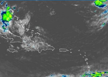 Sábado soleado, caluroso y de escasas lluvias, en la tarde chubascos aislados