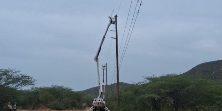 ETED restablece el servicio de transmisión eléctrica hacia Jimaní