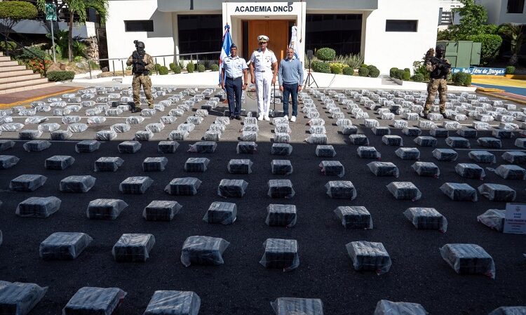 Fuerza de Tarea Interagencial Sur DE EEUU reconoce a RD por lucha contra narcotráfico