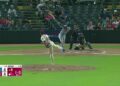 De Paula mantiene su gran ritmo ofensivo con un oportuno vuelacercas en Doble-A