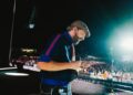 Ni el calor ni el Mundial detienen a Juan Luis Guerra: llena Son Fusteret en Mallorca