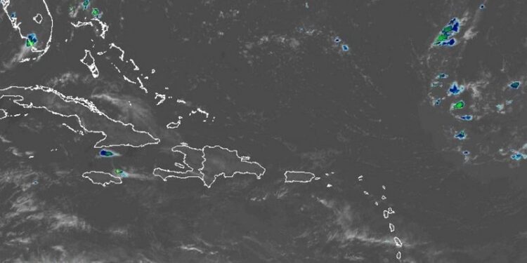Débil onda tropical generará algunos chubascos en la tarde