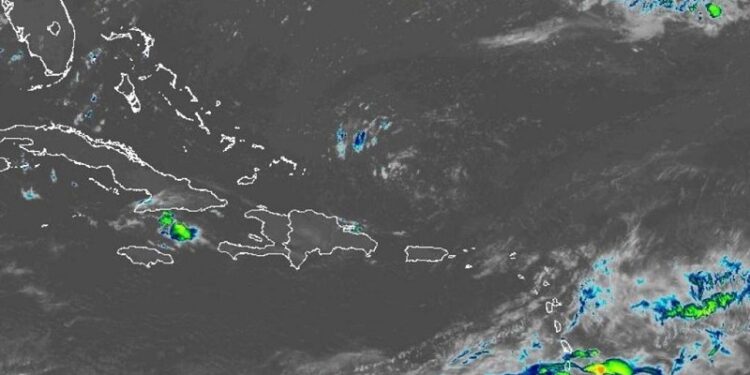Lluvias dispersas en horas matutinas