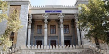 Irán advierte a Ucrania tras ataque contra un buque mercante iraní