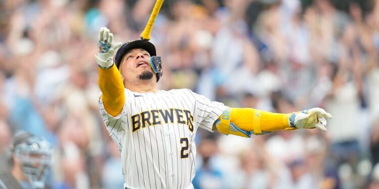Contreras sella remontada de Cerveceros con jonrón de tres carreras de oro vs. Marlins