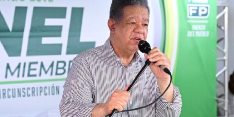 Leonel: SDE vive “tormenta perfecta” con apagones, falta de agua y acumulación de basura