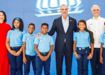 Presidente Abinader da inicio oficial al año escolar 2026-2027